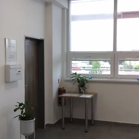 White Coral Club Vandrarhem