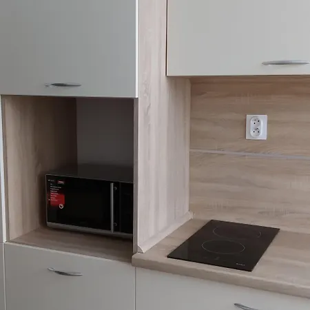 Vandrarhem White Coral Club *