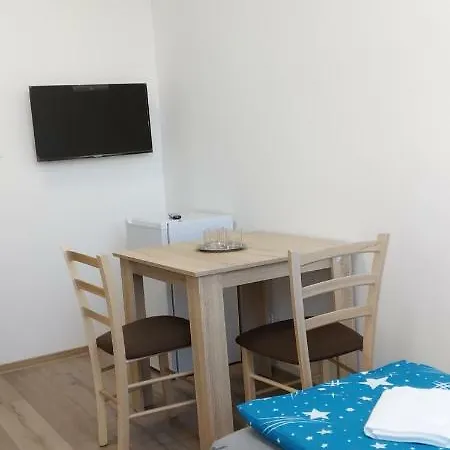 Vandrarhem White Coral Club