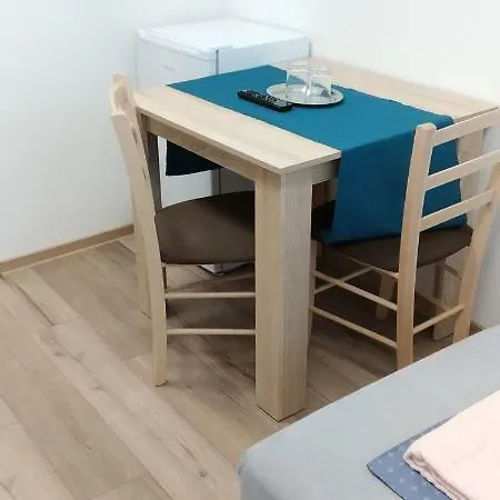 White Coral Club Hostel *